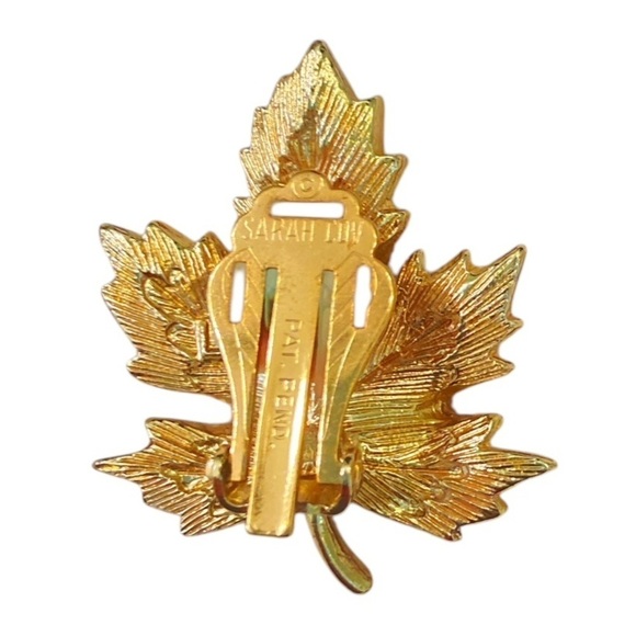 Vtg Sarah Coventry gold/silver tone leaf textured dimensional clip on earrings - Picture 7 of 8
